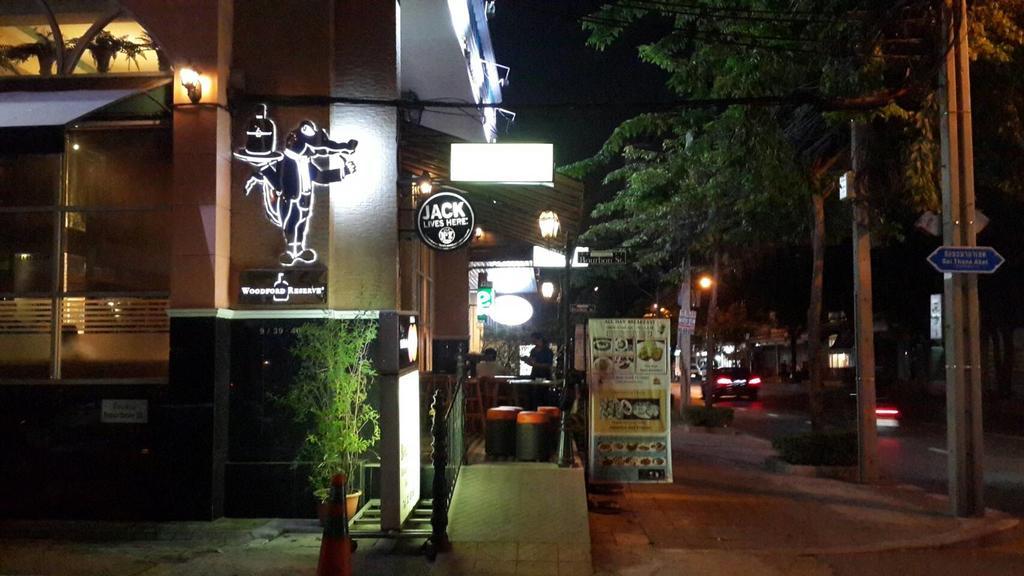 De Sky Sukhumvit Ekkamai Banguecoque Exterior foto