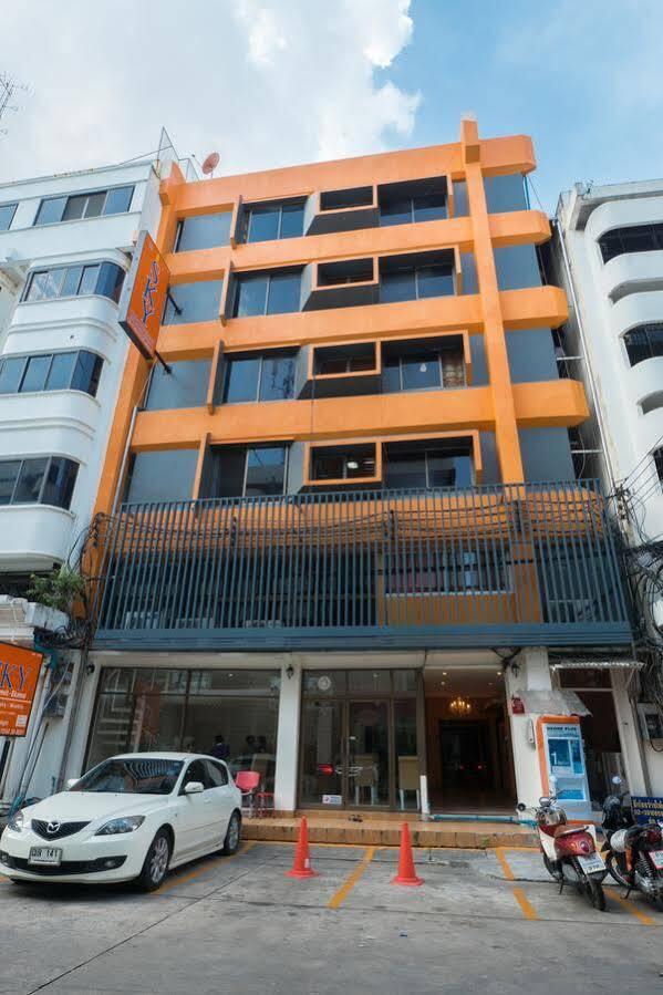 De Sky Sukhumvit Ekkamai Banguecoque Exterior foto